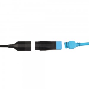 Refco Adapter for Vamp Condensate Pump (Blue)
